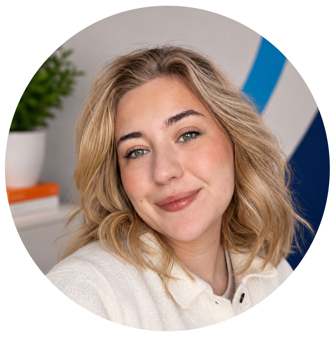 Harriet Leyland Headshot